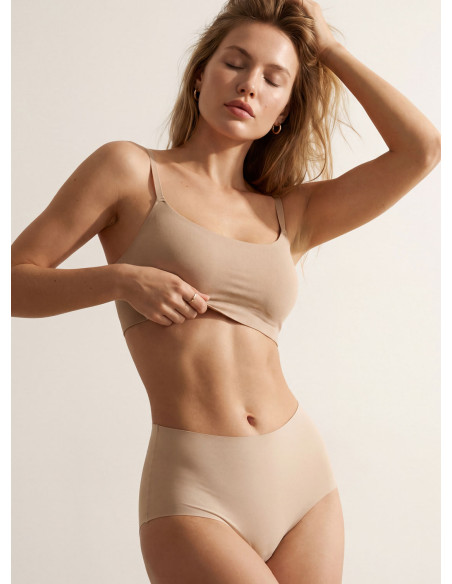 Seamless bonded brassiere - MICROFIT