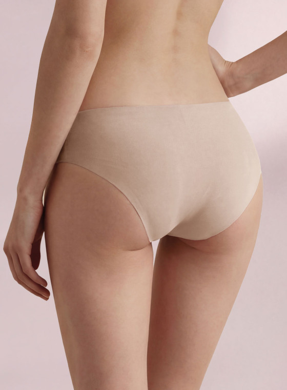 Seamless brief with a smooth line - Naturalfit