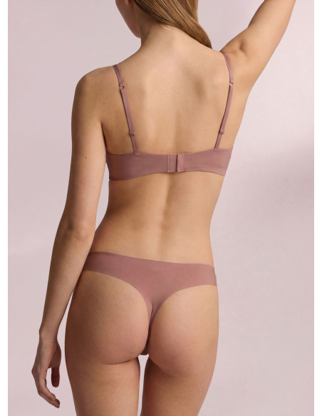 Brasiliana Naturalfit Infiore color caramel in cotone termosaldato senza cuciture indossata da modella, vista retro