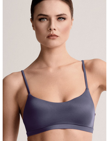 Brassiere con coppe estraibili in microfibra riciclata