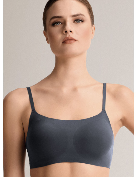 Brassiere con coppe estraibili in microfibra