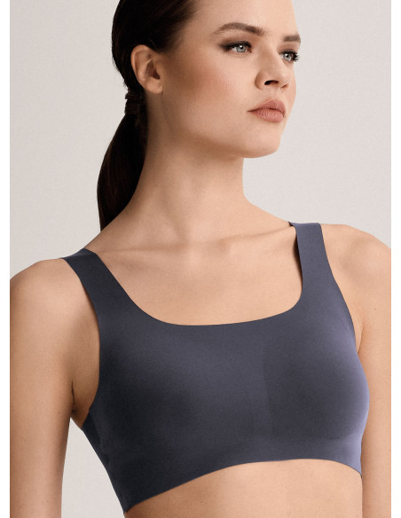 Top bra in microfiber