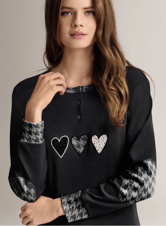 Pigiama serafino in cotone con maglia a maniche lunghe e pantalone lungo con polsi