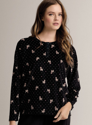 Round-neck pyjamas in soft, lightweight microcoral with long-sleeve top and long wide-leg trousers 2