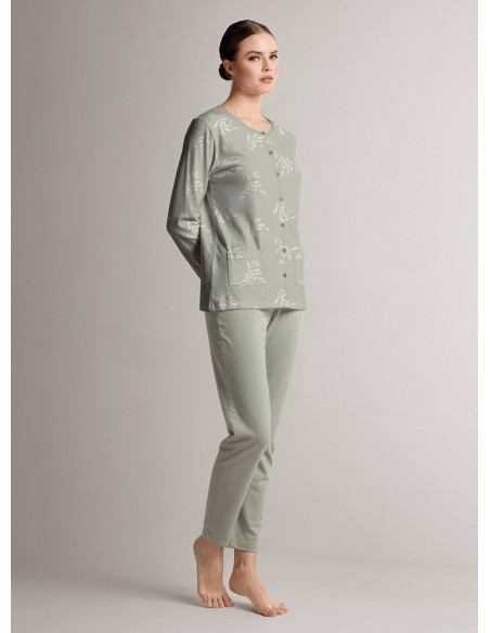 Cotton round-neck open-front pyjamas with open-front long-sleeve top and long straight-leg trousers